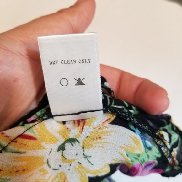 Lush floral buttoned crop top S ASO Lydia Martin teen wolf - Picture 10 of 10